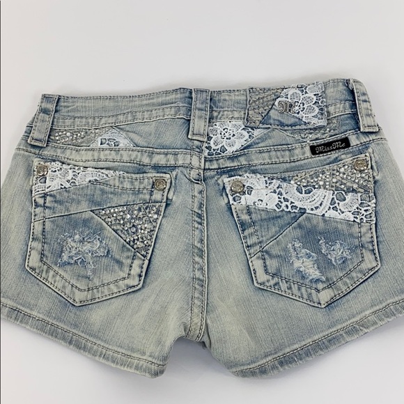 Miss Me Faded Denim Short, Size 27 NWT - Picture 6 of 8